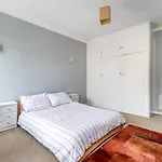 The Amazing Learmonth Court Near Stockbridge 3 Bedrooms